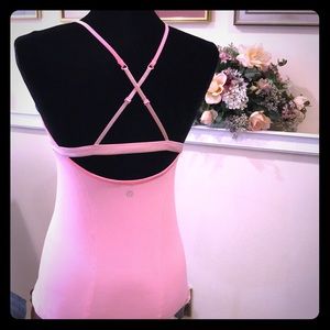 OFFER?! 🍋Lululemon work out tank!